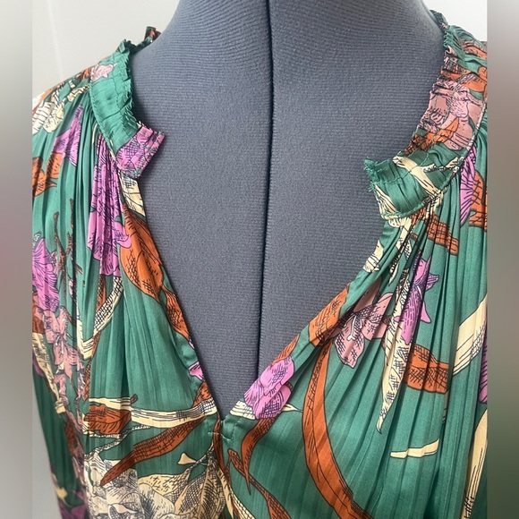 Current Air Los Angeles Green Floral Blouse Sz S Boho Tucked Pleated Peasant Top - Picture 9 of 16